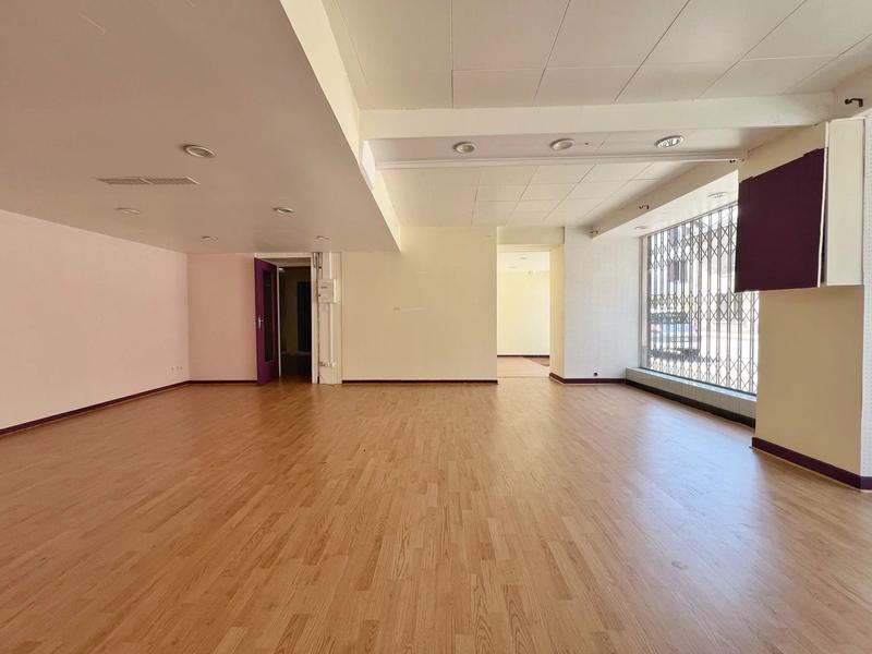 Local commercial - 70 m² - 2 pièces