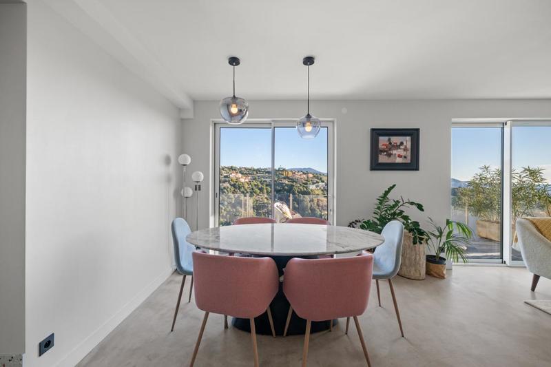 Maison - 118 m² - 4 pièces