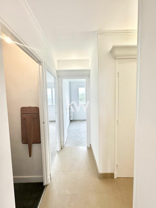 Appartement - 96 m² - 5 pièces