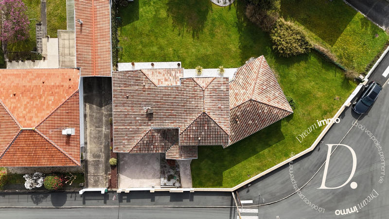 Maison - 142 m² - 6 pièces