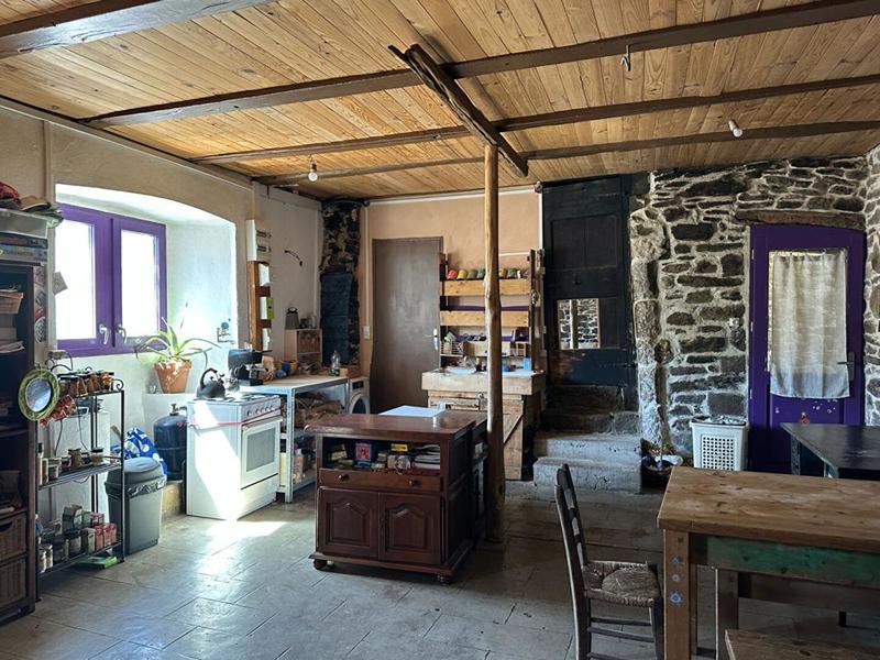 Maison - 84 m² - 3 pièces