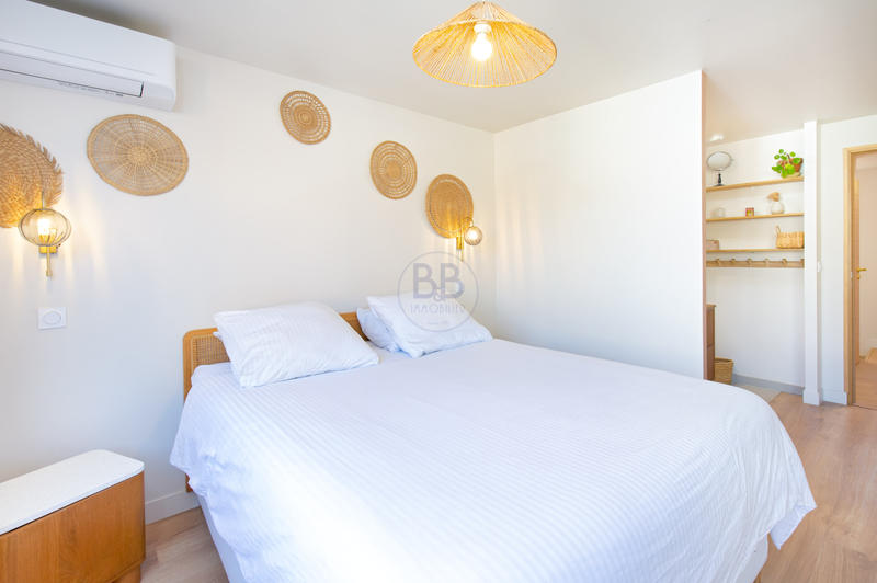 Appartement - 160 m² - 5 pièces