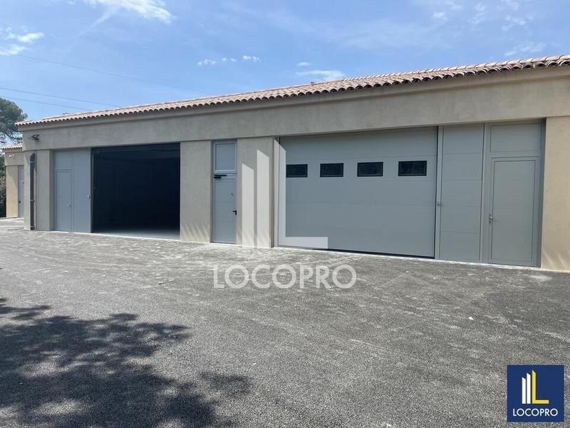 Local d'activité / Entrepôt - 2 875 m²