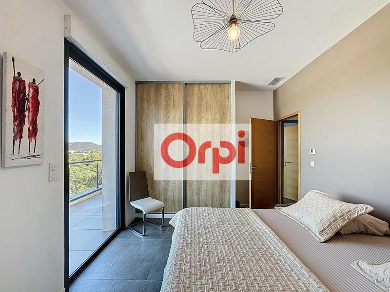 Penthouse - 157 m² - 4 pièces