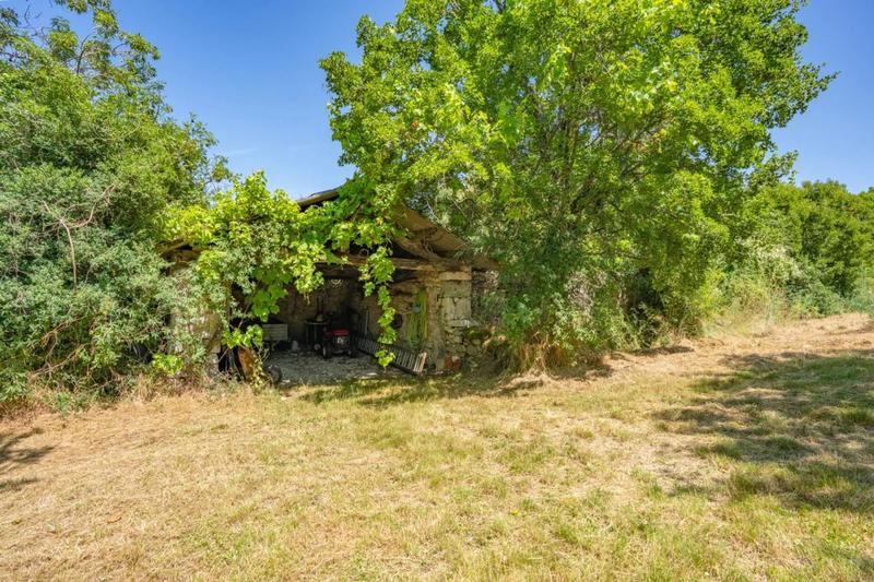 Propriété - 186 m² - 5 pièces