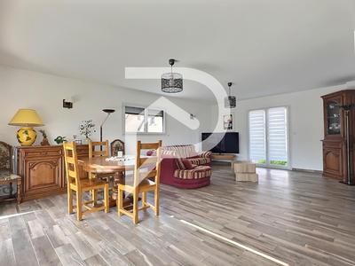 Maison - 145 m² - 7 pièces