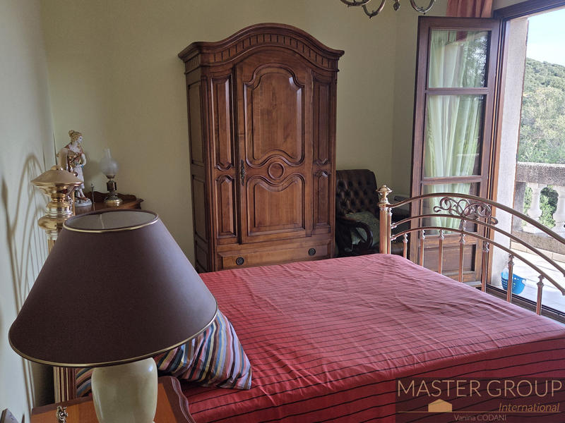 Villa - 150 m² - 5 pièces