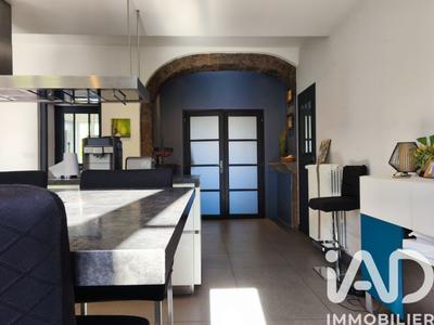 Maison - 360 m² - 6 pièces