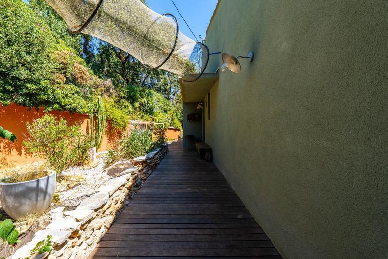 Maison - 169 m² - 6 pièces