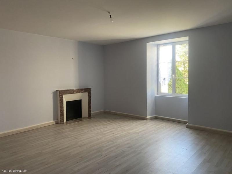 Corps de ferme - 210 m² - 7 pièces