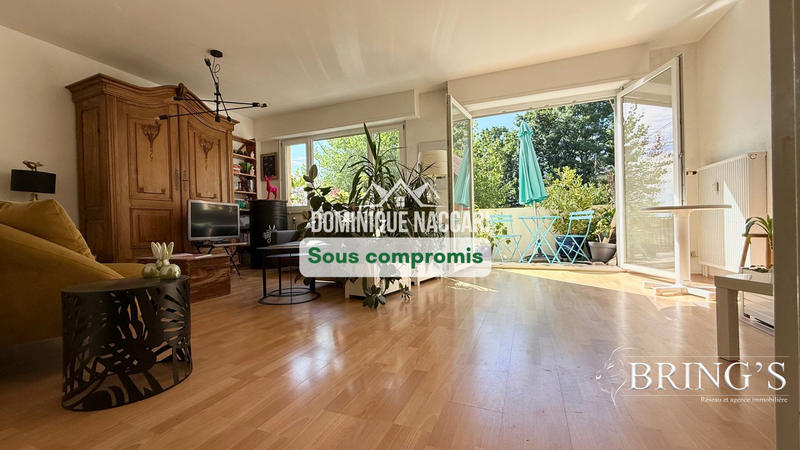 Appartement - 83 m² - 3 pièces