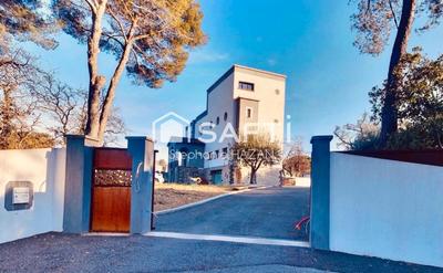 Bastide - 350 m² - 7 pièces