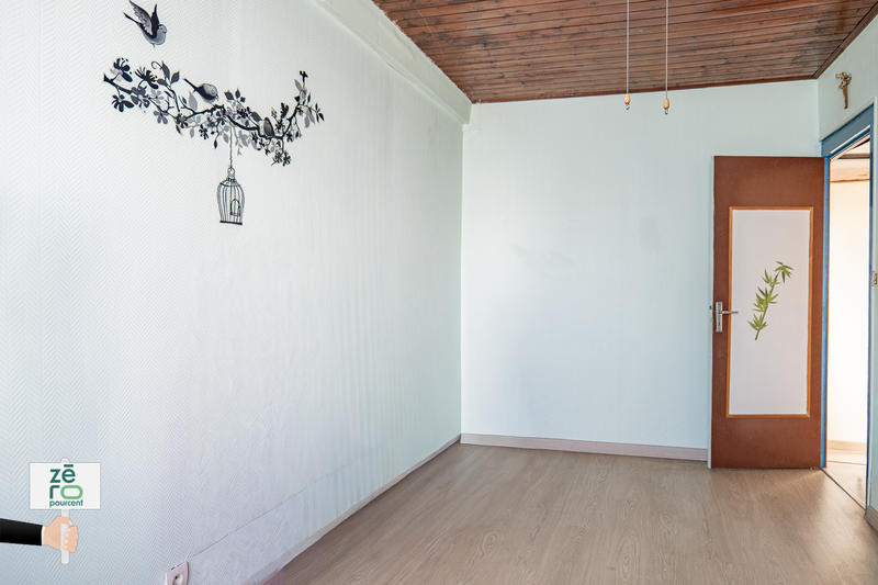 Maison - 98 m² - 5 pièces