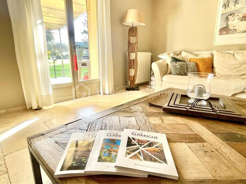 Mas - 545 m² - 18 pièces