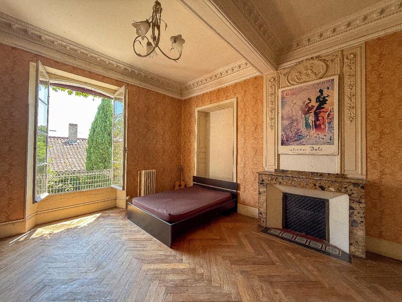 Château - 400 m² - 11 pièces