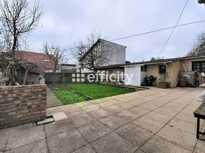 Pavillon - 134 m² - 6 pièces