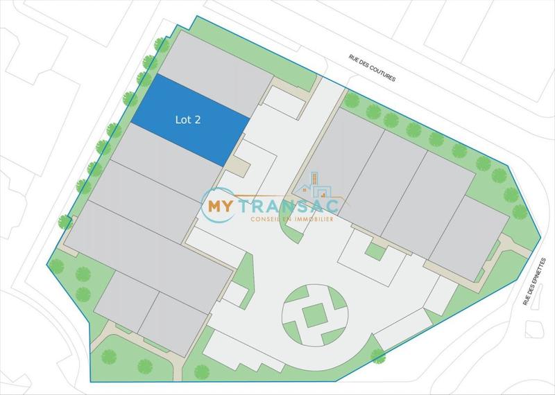 Local d'activités - 353 m²