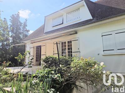 Maison - 122 m² - 6 pièces