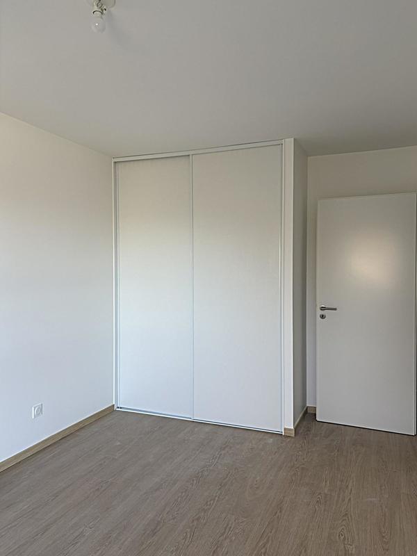 Appartement - 99 m² - 4 pièces