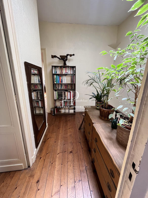 Maison - 200 m² - 4 pièces