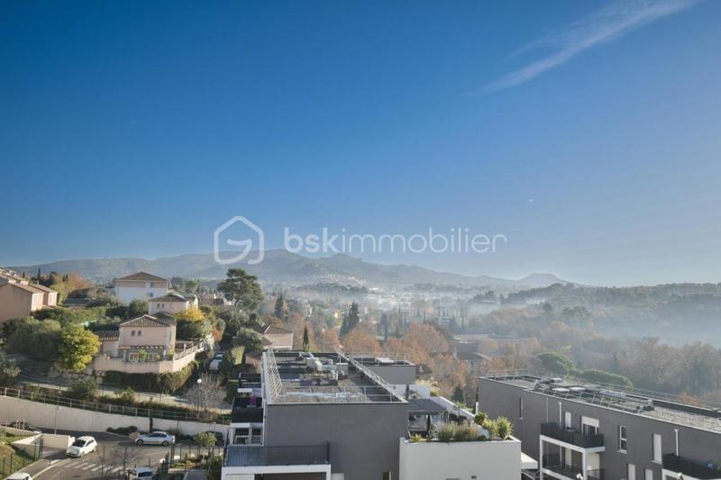 Appartement - 73 m² - 4 pièces