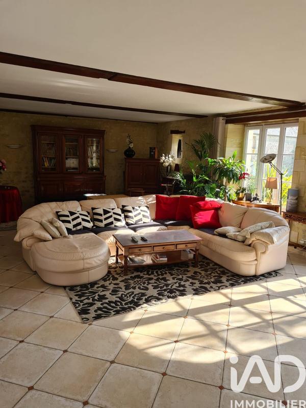 Maison - 323 m² - 8 pièces