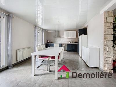 Maison - 109 m² - 5 pièces