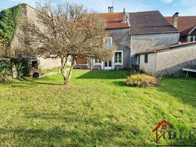 Maison - 165 m² - 6 pièces