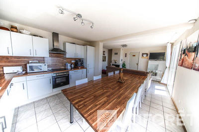 Maison - 150 m² - 7 pièces