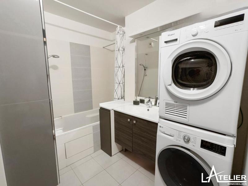 Appartement - 83 m² - 4 pièces