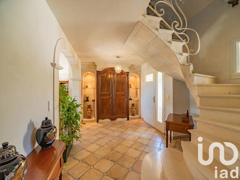 Maison de maîtres - 240 m² - 6 pièces