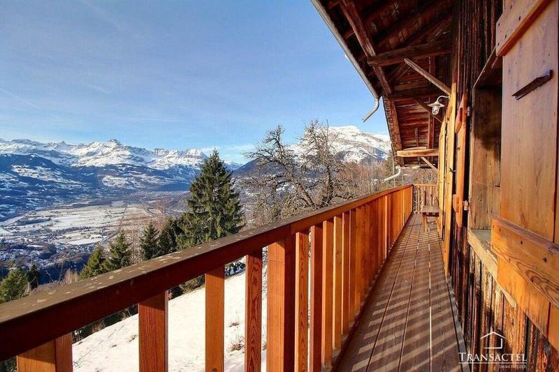 Châlet - 202 m² - 5 pièces