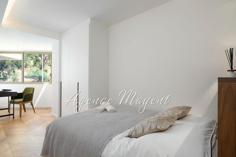 Appartement - 100 m² - 4 pièces