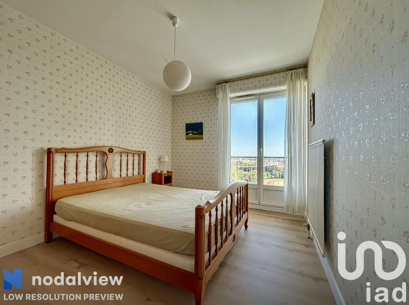 Appartement - 100 m² - 4 pièces