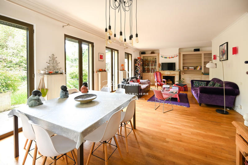 Maison - 149 m² - 5 pièces