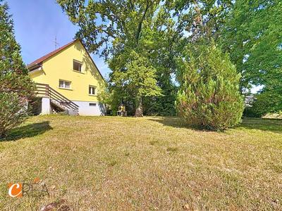 Maison - 115 m² - 6 pièces