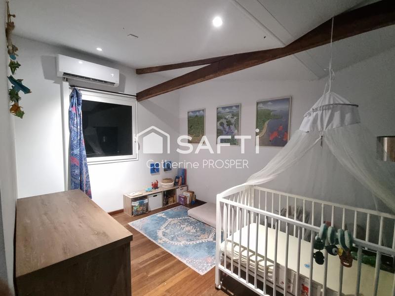 Propriété - 114 m² - 4 pièces