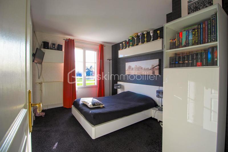 Maison - 153 m² - 7 pièces