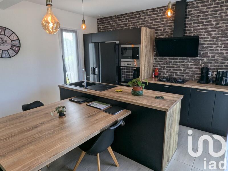 Maison - 135 m² - 4 pièces