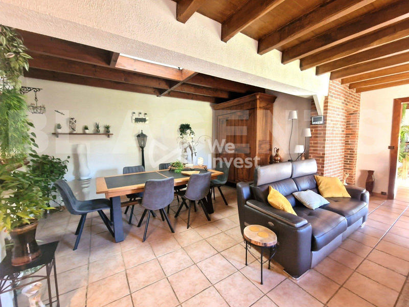 Maison - 171 m² - 6 pièces