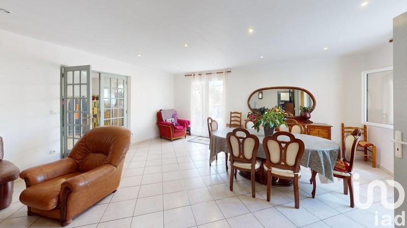 Maison - 300 m² - 14 pièces