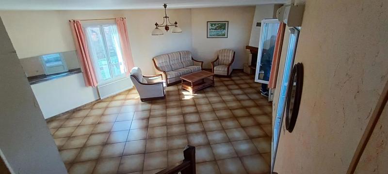 Maison - 97 m² - 5 pièces