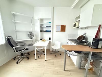 Immeuble - 70 m² - 4 pièces