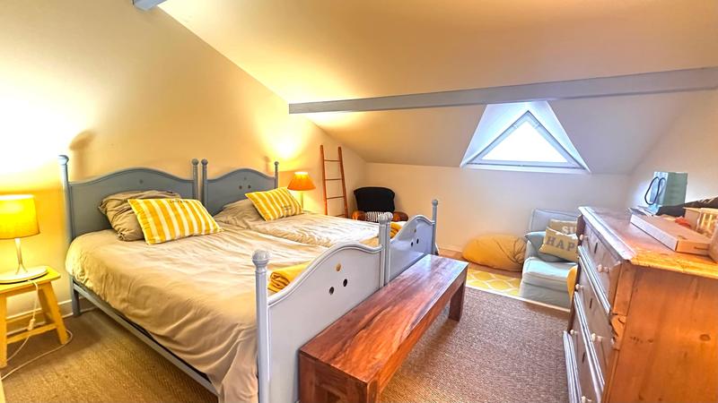 Maison - 105 m² - 4 pièces