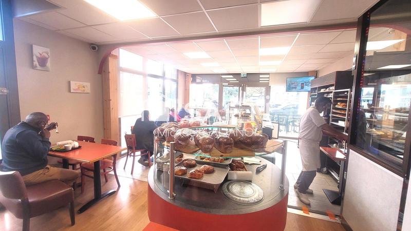 Local commercial - 103 m²