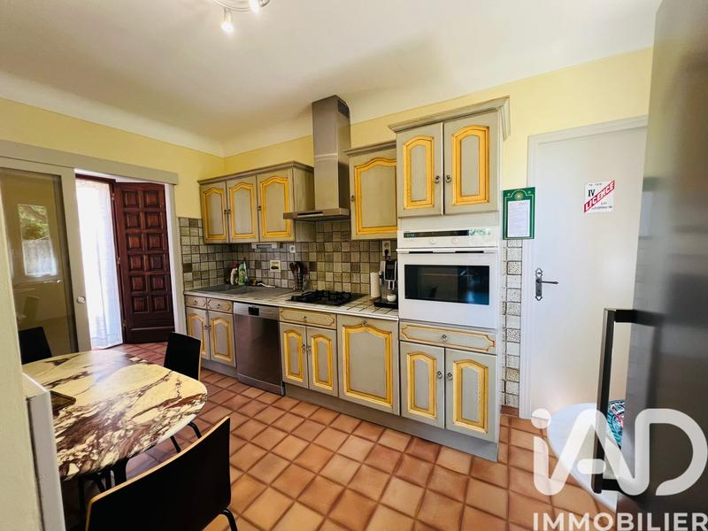 Maison - 171 m² - 7 pièces