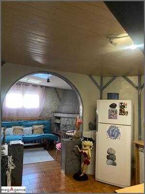 Maison - 85 m² - 4 pièces