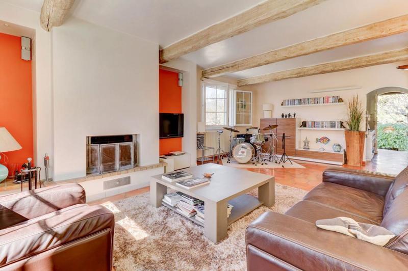 Villa - 147 m² - 5 pièces