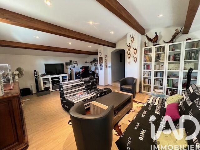 Maison - 167 m² - 7 pièces