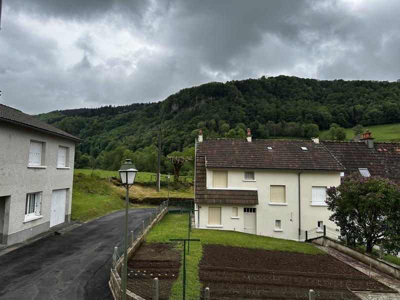 Maison - 88 m² - 6 pièces